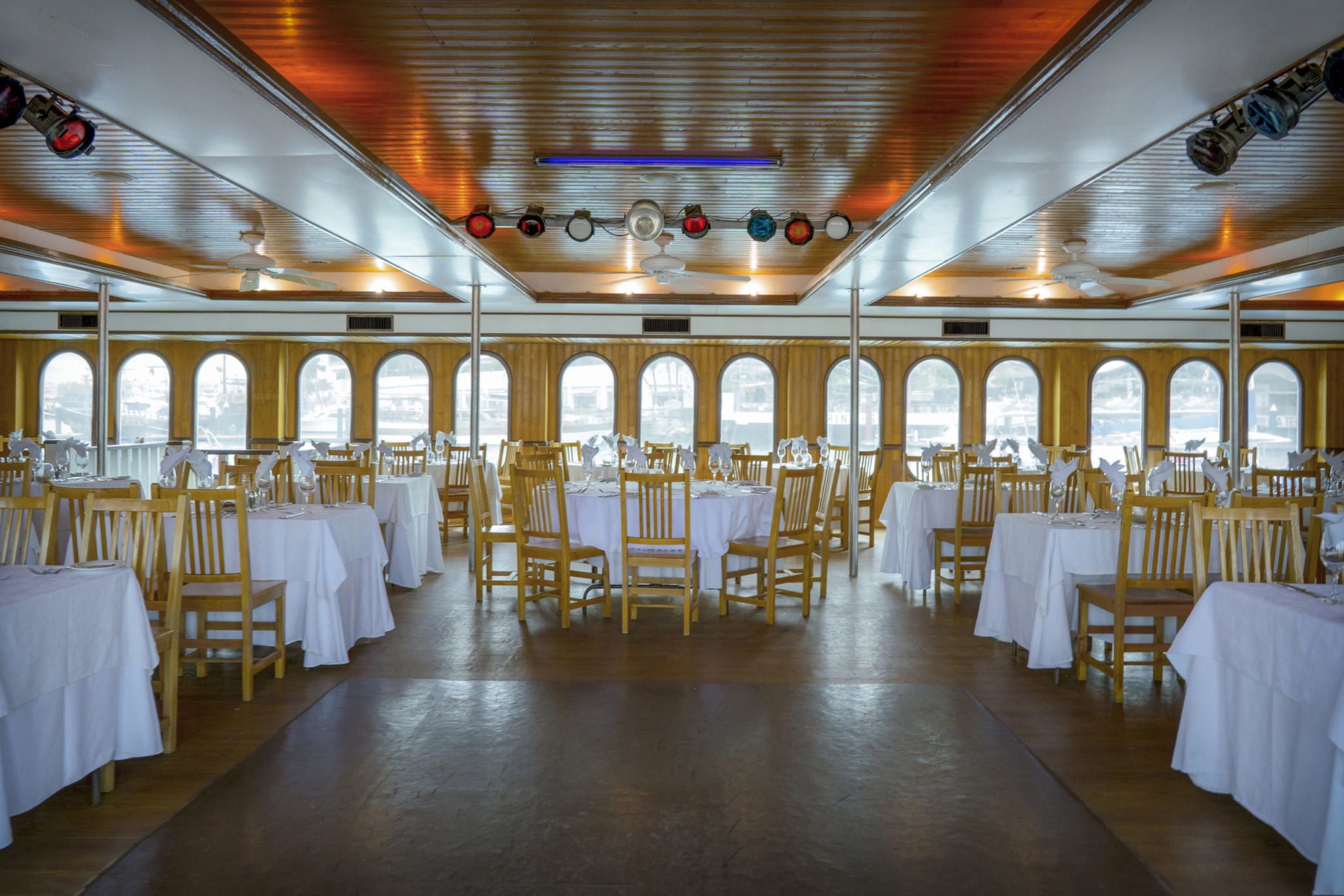 Cena Premier con Espectáculo al atardecer - Image 2